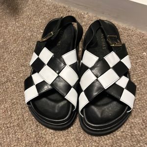Aloha Checkered sandals